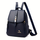 Mochila Feminina de Couro com Fivela - Sophie