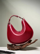 Bolsa Feminina de Ombro Meia Lua em Couro com Alça Ajustável - Camille