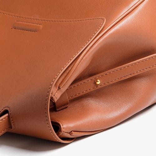 Bolsa de Ombro de Couro Oblíqua Estelle