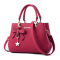 Bolsa Feminina em Couro Genuino - Versatile