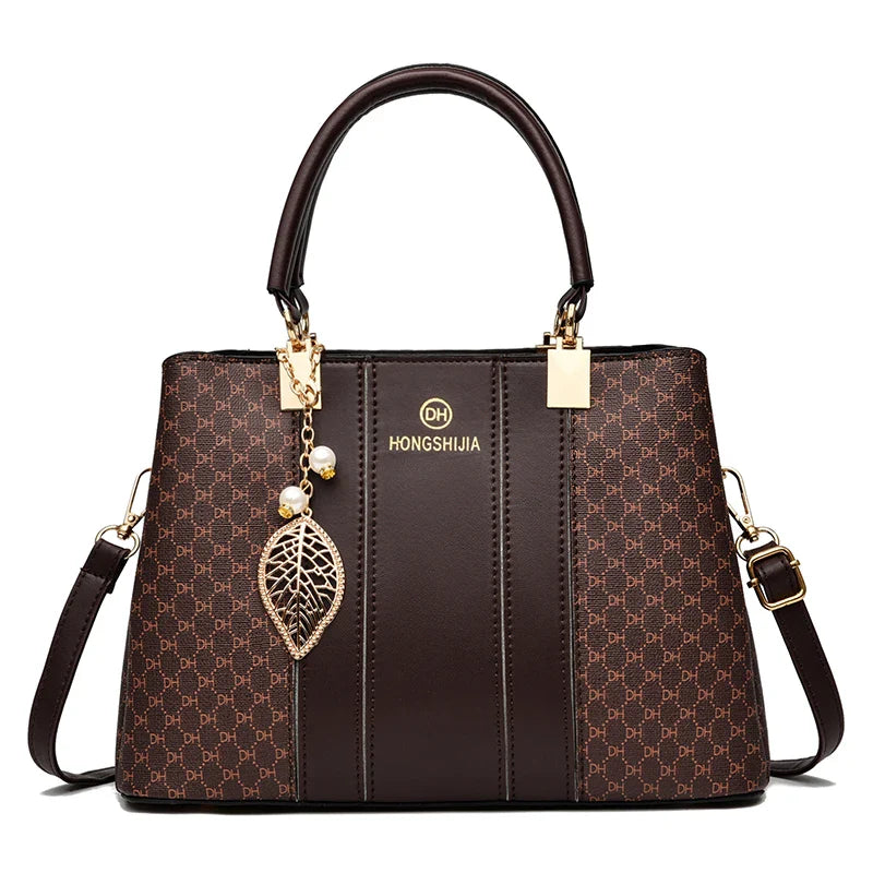 Bolsa Feminina em Couro Genuino - Premium DH