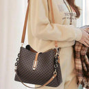 Bolsa Feminina em Couro Genuino - Ayla Hernandes