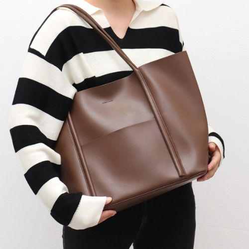 Bolsa de Ombro com Alça Longa Camille