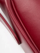 Bolsa Feminina de Ombro Meia Lua em Couro com Alça Ajustável - Camille